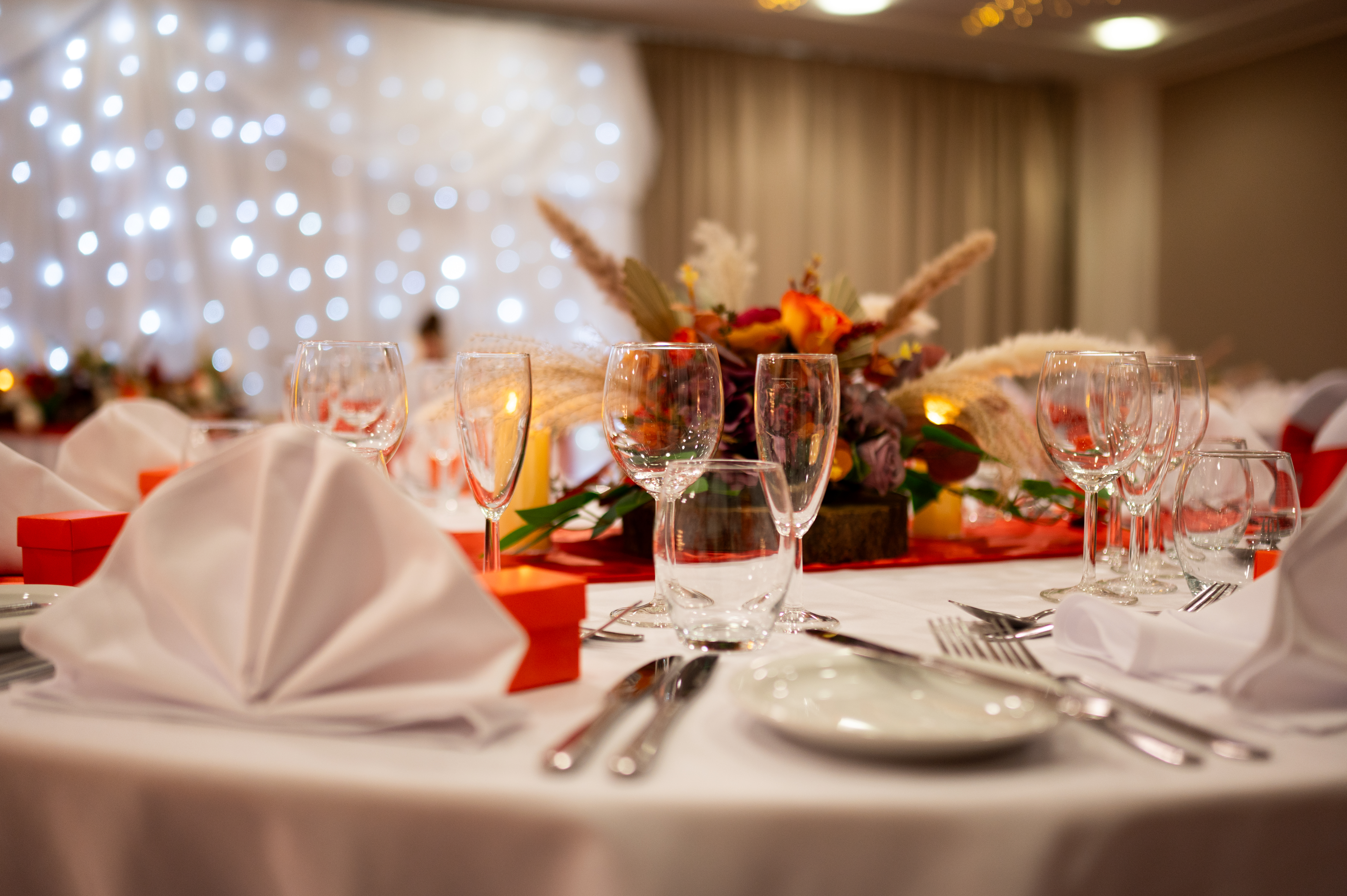 A Guide to Hiring Wedding Professionals